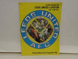 Leeds United v Everton Official Match-day Programme Jan 1977
