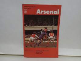 Arsenal v Bristol City Official Programme August 1977