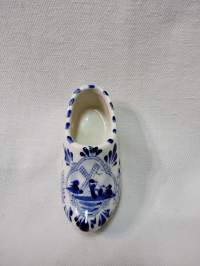 Delft Blue posliini puukenkä (8)