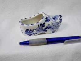 Delft Blue posliini puukenkä (8)