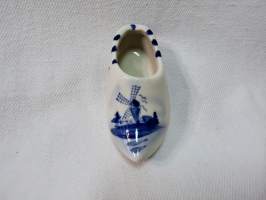 Delft Blue posliini puukenkä (9)