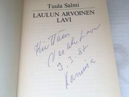 Laulunarvoinen Lavi