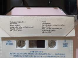 Kai Hyttinen, Kaipaan vapauteen, GDK 2073 -C-kasetti