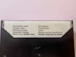 Bermuda - Faaraoiden unet BE-9118 C-kasetti / C-cassette