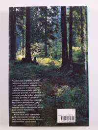 Pohjolan puut ja pensaat : pohjolan luonnonvaraiset lajit