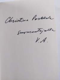 Ideologia ja politiikka : aatetaistelu ja antikommunismin ideologisten oppirakennelmien muodonmuutos (vuosikymmenet 1950-1970) (signeerattu, tekijän omiste)