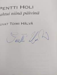 Tapahtui niinä päivinä (signeerattu)