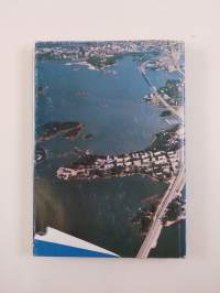 Lauttasaari - helmi Helsingin kruunussa (numeroitu)