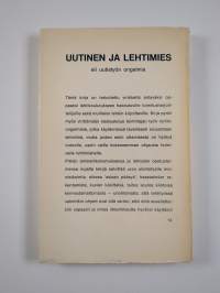 Uutinen ja lehtimies eli Uutistyön ongelmia
