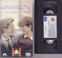 VHS - She&#039;s Having My Babyi, 1988. Elizabeth McGovern, Kevin Bacon