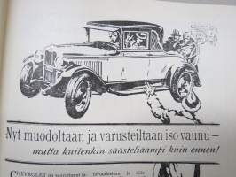 Kotiliesi 1928 nr 10, Kansikuva Maria Wiik - Pikkutyttö, Koti nuorten tapojen muodostajana, Isoäidin mietteitä, Hermosairauden saalisuuksista, Pojat partiolaisina...