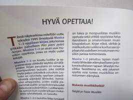 Musica 1-2 -kirjojen esittelymateriaali / painate opettajille