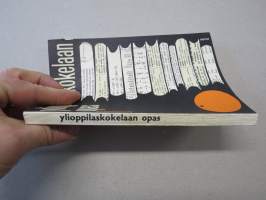Ylioppilaskokelaan opas