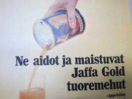 Kauppa ja koti 1973 nr 1, Timbuktuun, Uhkaako kielitaidon kriisi, Jääkliekkonappulat, SEV-yhteistyö, Uusien asuntoalueiden palvelut viipyvät, ym.