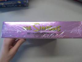 Simpsons The Complete Third Season DVD box -avaamaton pakkaus