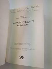Kaupungin linnut : Turun kaupunkilinnustotutkimus = Stadens fåglar : stadsfågelundersökningar i Åbo (signeerattu, tekijän omiste)