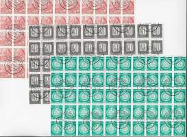 DDR postimerkkiarkki   a 50 kpl  3 arkin erä yht 150 postimerkkiä