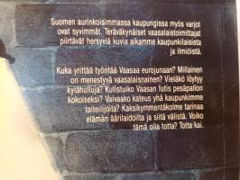 Varjoisen kaupungin tarinoita