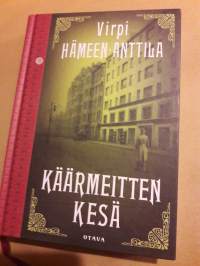 Virpi Hämeen. Anttila / Käärmeitten kesä. P.2015. Kark Axel Bjork tutkii ja miettii. Välillä työn sovittaminen rikosten tutkimiseen luo ristiriitoj