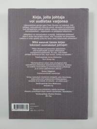 Navigoiva johtaminen (signeerattu)