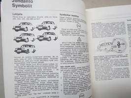 Volvo 240 / 260 sarjoille, vuosimallit 1975-1980 -korjausohjekirja, sisältää myös täydelliset sähkökytkentäkaaviot