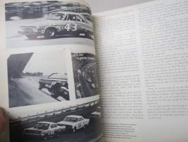 Automobile /1 -auton ja autoilun historiaa ja kehitystä, erinomainen kuvitus