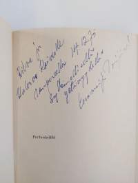 Perhosleikki : romaani (signeerattu, tekijän omiste)