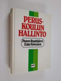 Peruskoulun hallinto