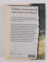 Säröjä lasitalossa