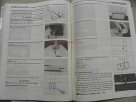 Suzuki RM250 Owner´s service manual -huolto-ohjekirja