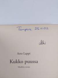 Kukko puussa : mitallisia runoja (signeerattu)