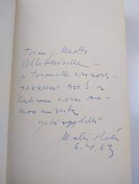 Kelpo rouva Sedmiradski ja muita fantasioita (signeerattu, tekijän omiste)