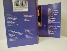 2 x c-kasetti Queen - Live At Wembley &#039;86