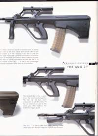 Rifles of the World. Englanninkielinen tietoteos kivääriaseista
