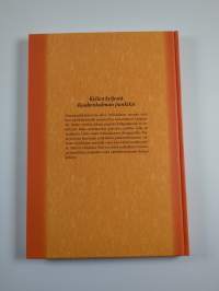 Kylien kyljestä Kaakonkulman pankiksi : Parikkalan seudun osuuspankki 1905-2005