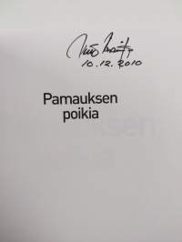 Pamauksen poikia : haastattelukirja (signeerattu)