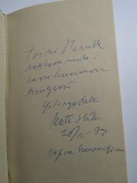 Morsiamenkädestä ja puhuvasta ovenrivasta : Juurikorpi 2 (signeerattu, tekijän omiste)
