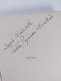 Ulla (signeerattu, tekijän omiste)