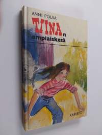 Tiinan ampiaiskesä