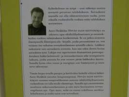 Hyvän olon keittokirja - Opas vähähiilihydraattiseen ja ravinteikkaaseen ruokavalioon