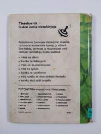 Perhoset : retkeilemme luonnossa