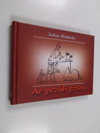 Ar pedāli grīdā