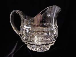 Vintage puristelasi kaadin