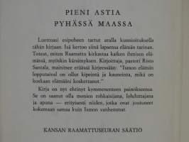 Pieni astia pyhässä maassa