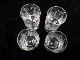 4 x Kalinka jalallinen snapsilasi Iittala