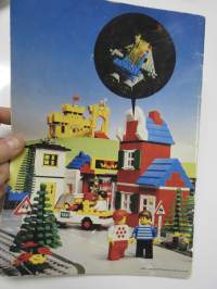 Lego - Legoland 6000 - vihjeitä rakentamiseen ja leikkimiseen LEGO-palikoilla