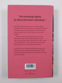 206 pientä osaa