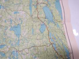 Laatokan pohjoispuoleista Karjalaa 1995 -venäläinen kartta