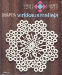 Virkkausmalleja, 1979. 5.p. 75 kirjoittajan suunnittelemaa pitsimallia ja yksityiskohtaiset ohjeet niihin.