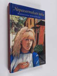 Hopeasormuksen taika